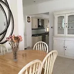 Vraxleri House Villa *