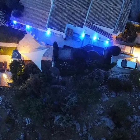 Vraxleri House Kassiopi